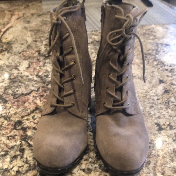 Nine West Suede Boots - Picture 4 of 7